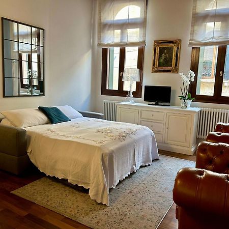 Santa Caterina: Charming Apartment Treviso Zewnętrze zdjęcie